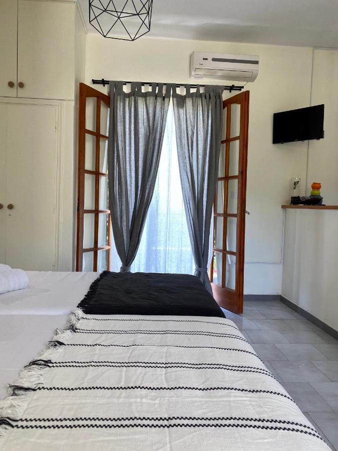 Lemon Tree Apartments B C 阿尔戈斯托利翁 外观 照片